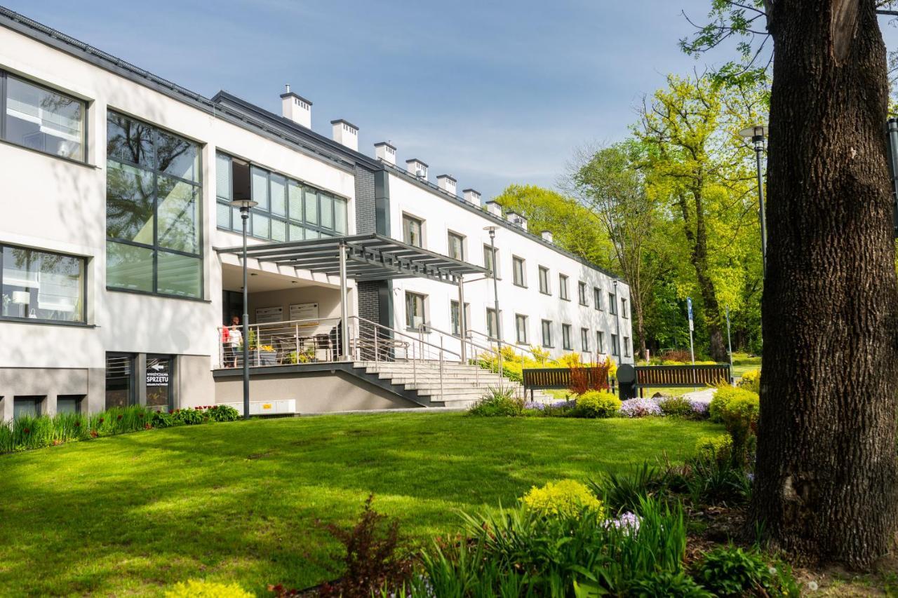 טארנאו Centrum Rehabilitacji Spolecznej I Zawodowej Zaz Sloneczne Wzgorze מראה חיצוני תמונה